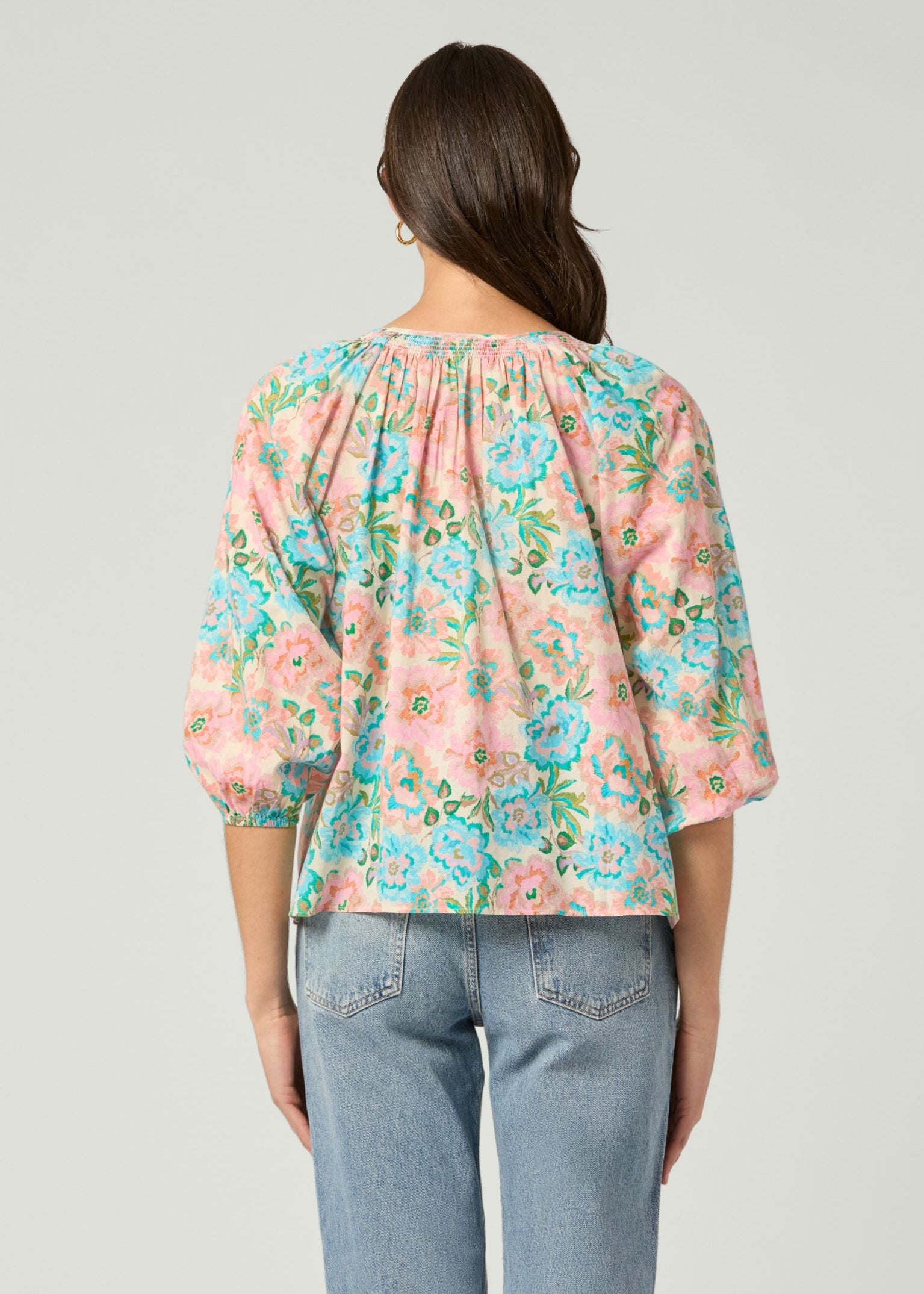 Emi Top