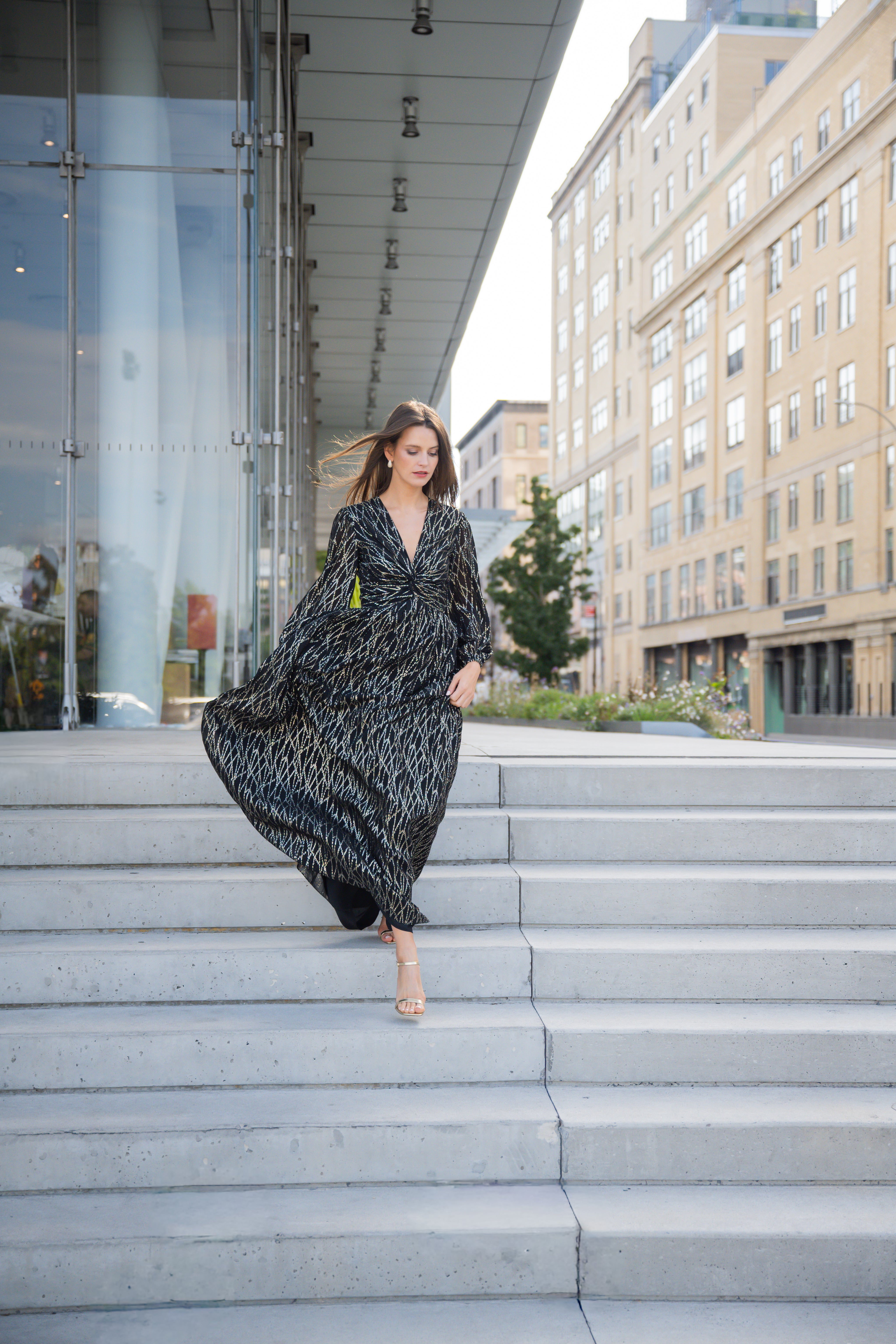 Midnight Rosalie V-Neck Ruched Balloon-Sleeve Evening Dress